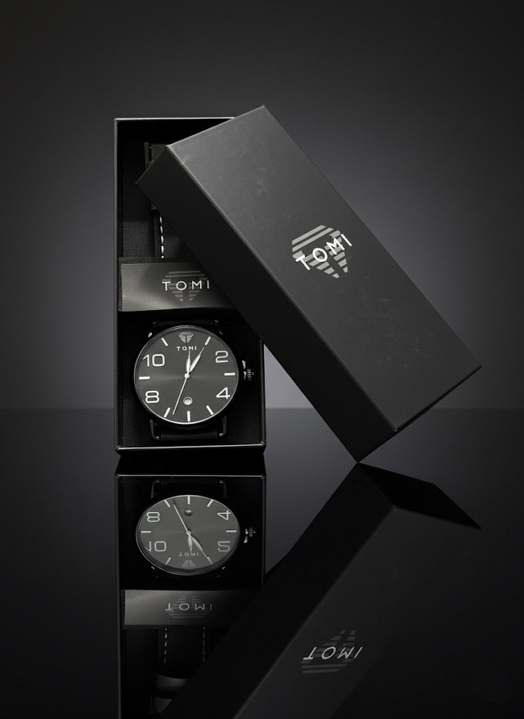 TOMI T-102 Men Wrist Watch Quartz Date Round Dial