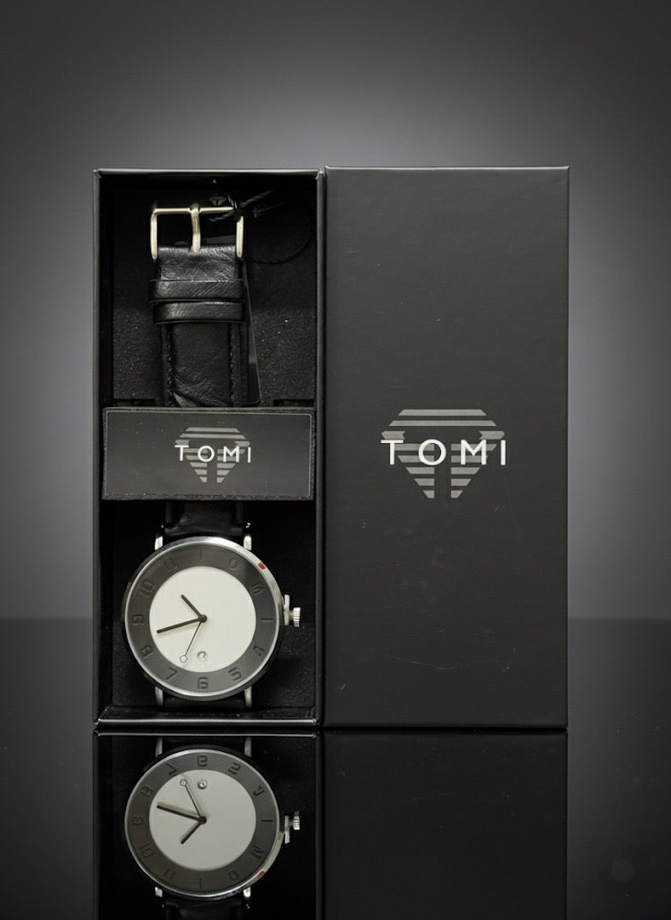 TOMI T-106 Men's Watch Date Quartz Round Dial